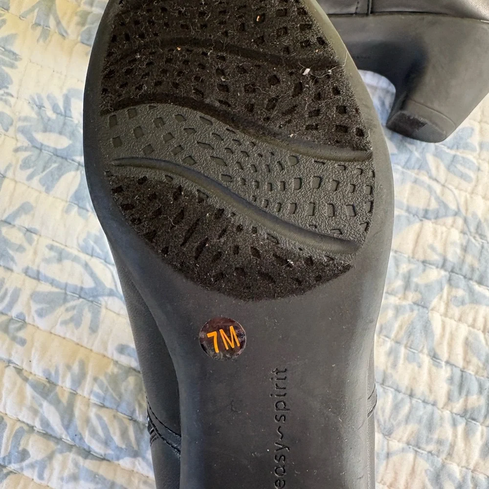 Women’s Easy Spirit Black Ankle Boots Size 7 - Picture 8 of 8